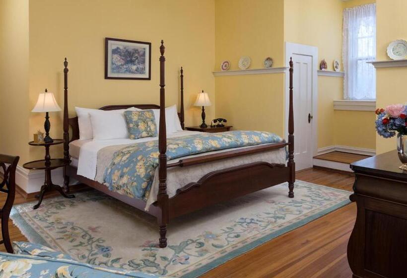 스탠다드 룸 킹사이즈 침대, Mercersburg Inn