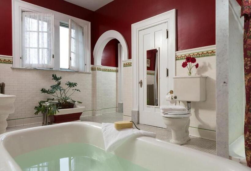 Люкс Кровать Кинг, Mercersburg Inn