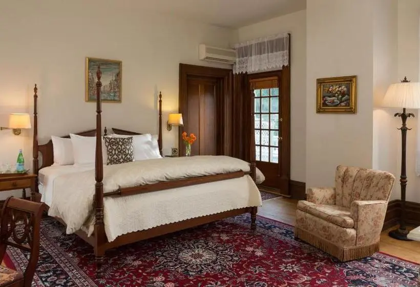 キングサイズベッドのスタンダードルーム, Mercersburg Inn