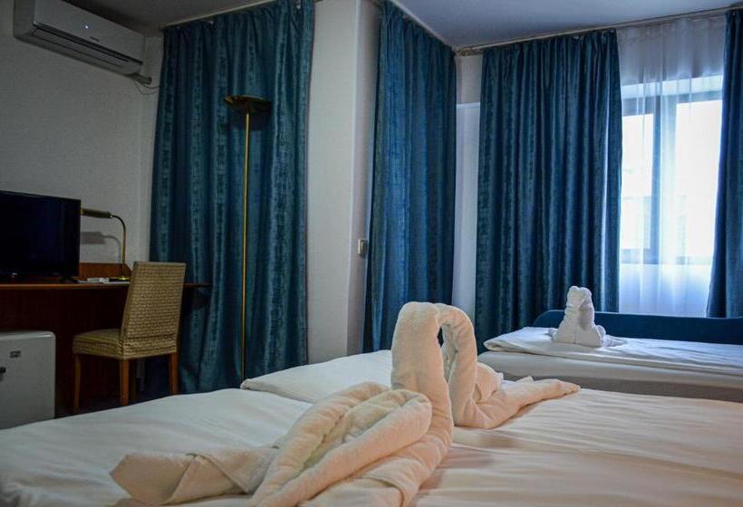 标准三人间, Atlantic Costinesti