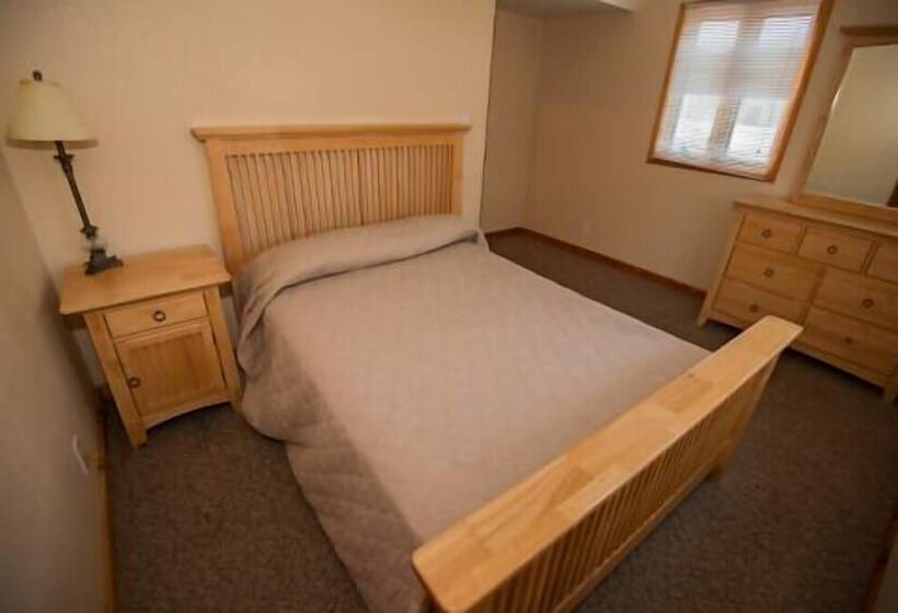 منزل غرفة نوم واحدة, Avon Cottages