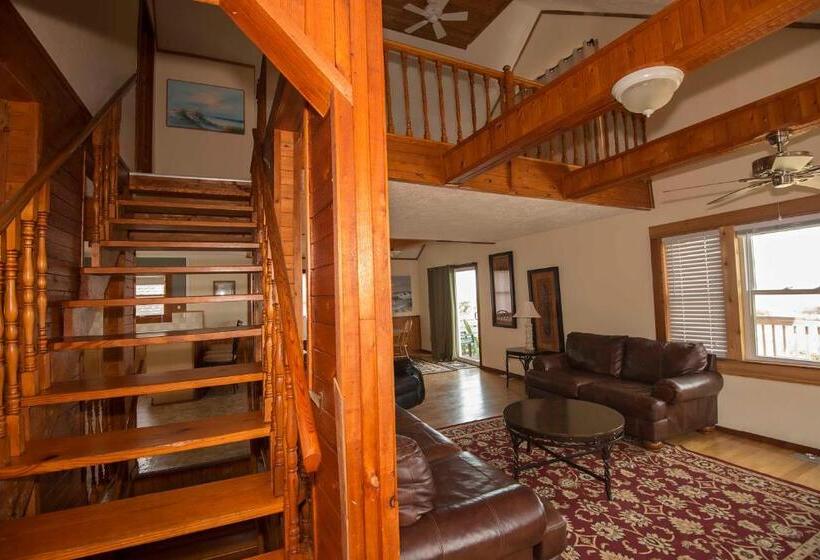 منزل 4 غرف نوم, Avon Cottages