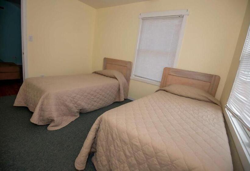 منزل 4 غرف نوم, Avon Cottages