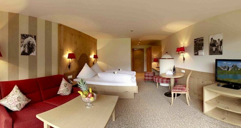 ジュニアスイート, Post