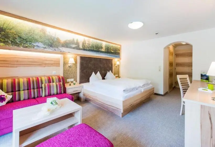 3-Bett-Standardzimmer, Post
