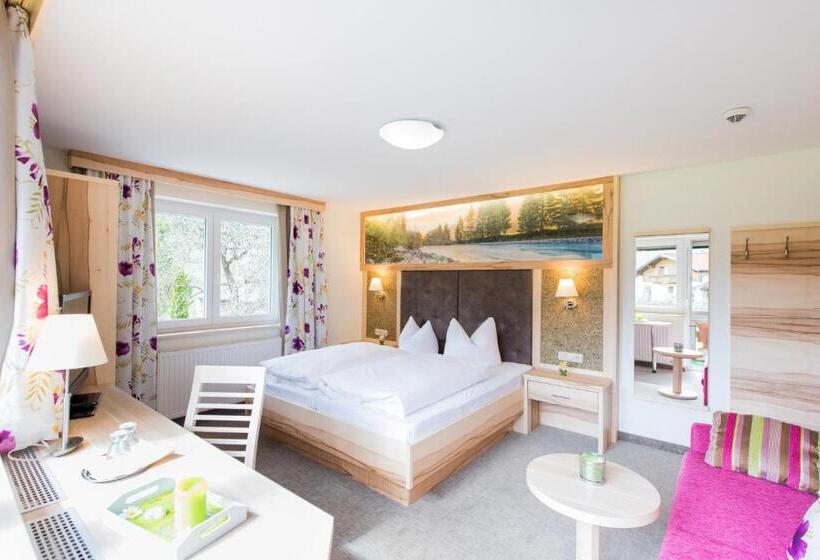 バルコニー付きデラックスルーム, Post