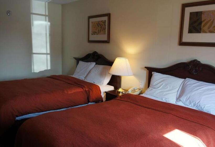 디럭스 룸, Scotland Neck Inn