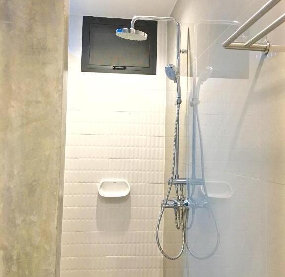 스탠다드 룸, The Museum