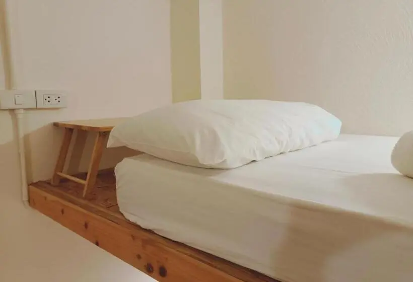 スタンダードトリプルルーム, Sattahiptale Boutique Guesthouse & Hostel