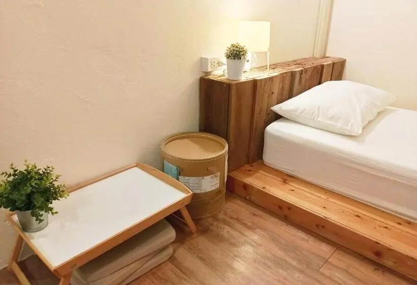 スタンダードトリプルルーム, Sattahiptale Boutique Guesthouse & Hostel