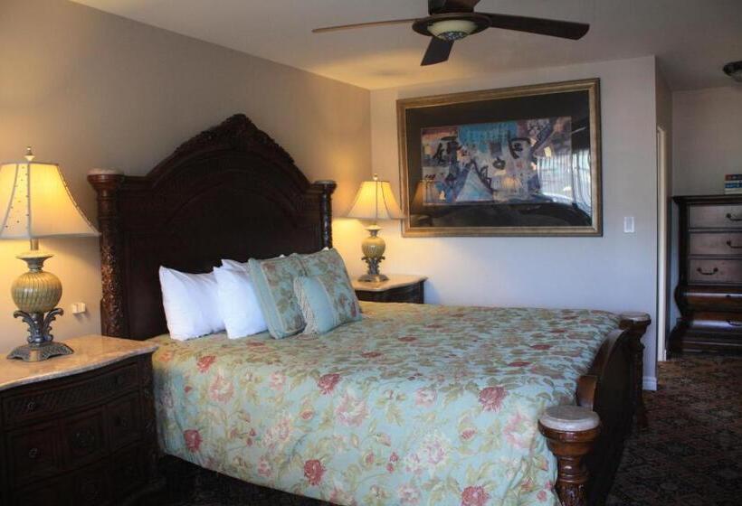 带大床的标准间, The Classic Horseshoe Bay Motel