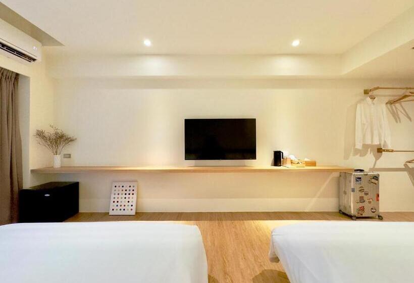 اتاق سوپریور چهار تخته, Brown House Hotel Taipei Main Station