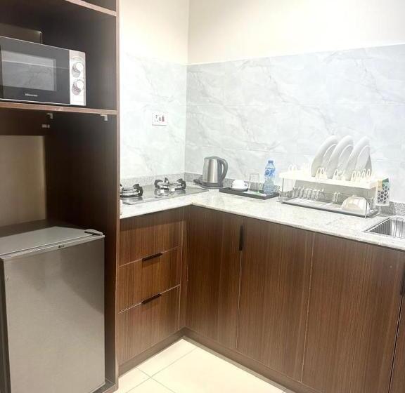 آپارتمان 1 خوابه, House 241