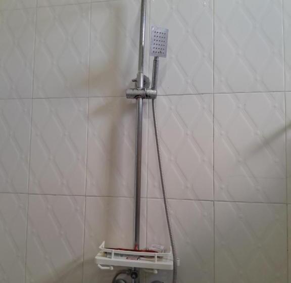 スタンダードルーム, Kilema Executive