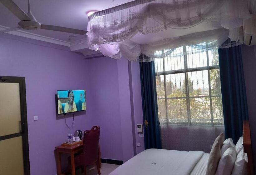 デラックスルーム, Kilema Executive