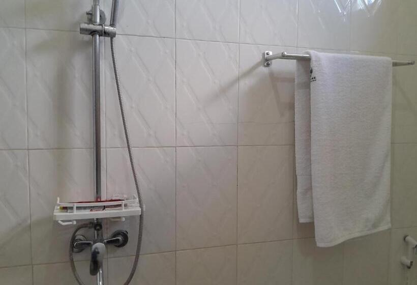 デラックスルーム, Kilema Executive