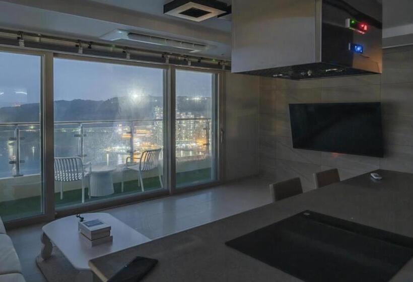 Suite with Terrace, 부산 송도 오션스테이 호텔