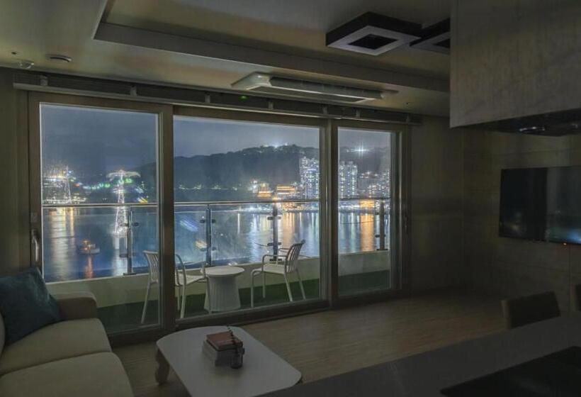 Suite with Terrace, 부산 송도 오션스테이 호텔