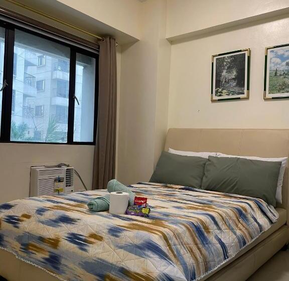 آپارتمان 1 خوابه, 1br Condotel   Forbes Town Road Near St Lukes Bgc Taguig