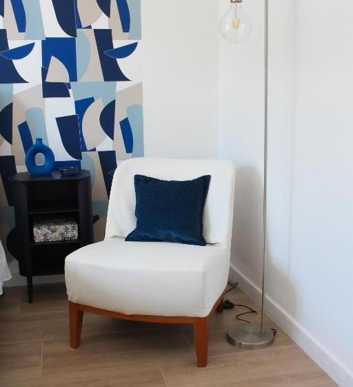 اتاق لوکس, B&b Blue Luxury Suite