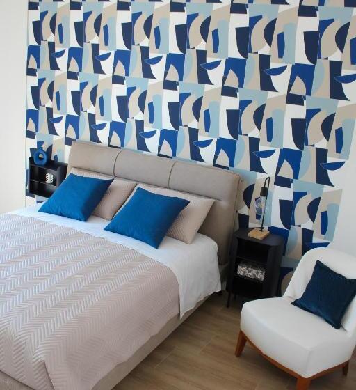 اتاق لوکس, B&b Blue Luxury Suite