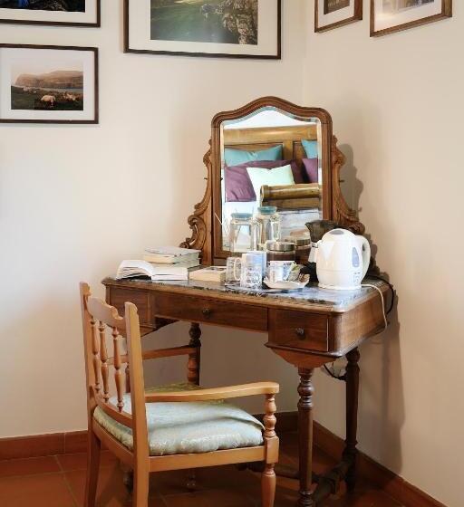 Standard room with outdoor bath, B&b Il Bed And Bookfast