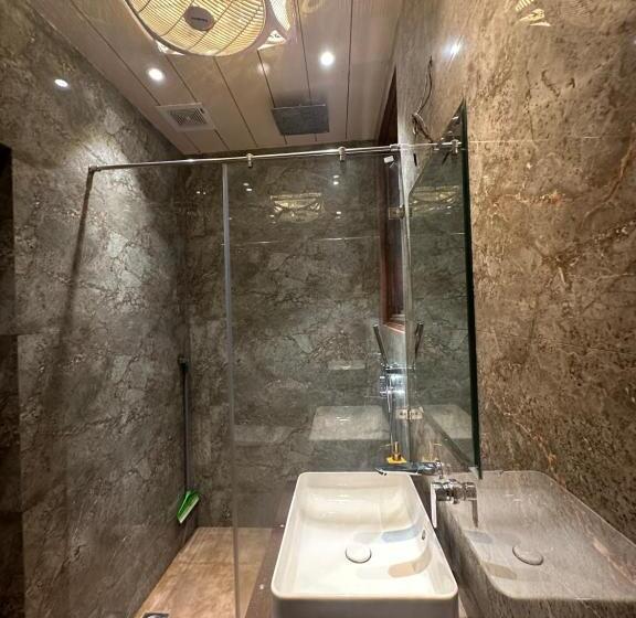 디럭스 룸, Bhagya Homestay Luxury Room  Mohali S Best