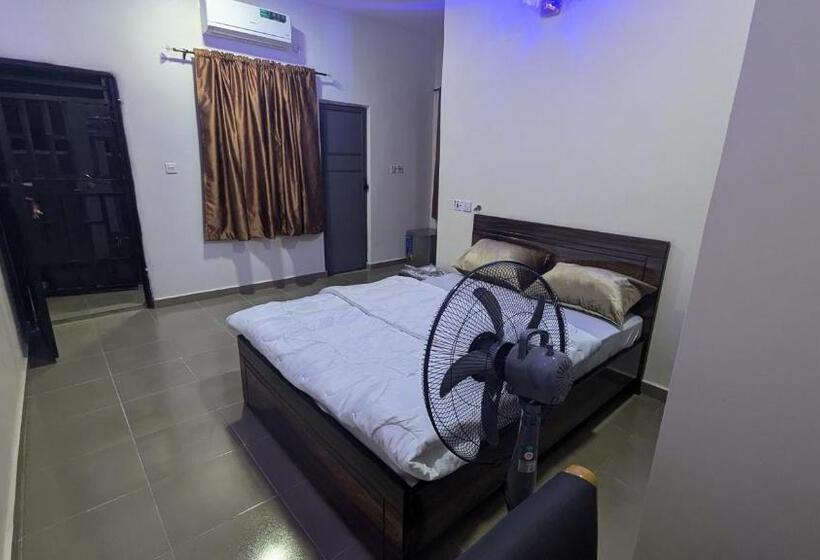 استودیو استاندارد با تخت کینگ, Nexcon Apartments