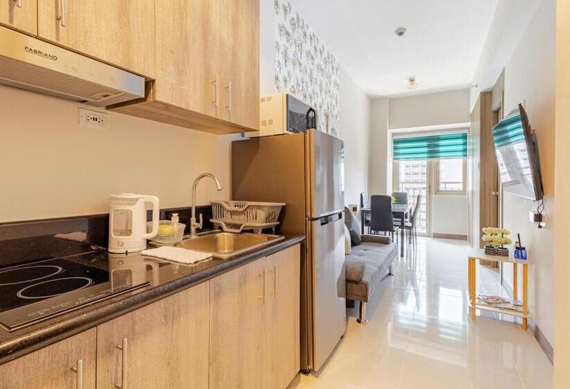 اتاق خانوادگی با چشمانداز دریا, J5 Bayview Elegant Retreat With Stunning Views Free Wifi