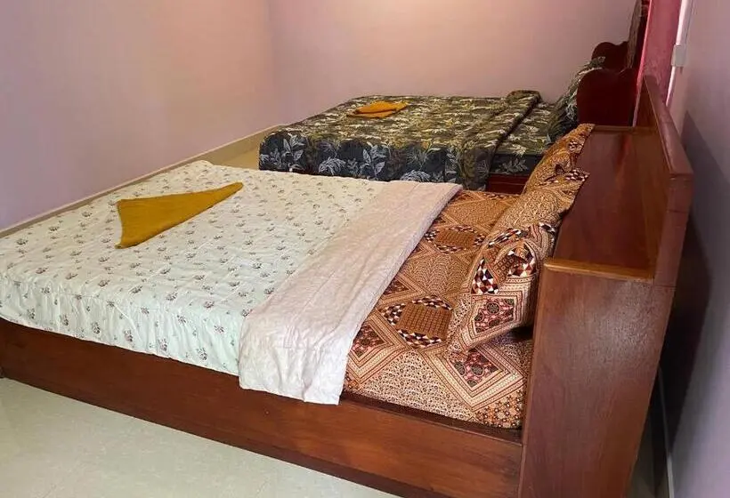 キングサイズベッドのデラックスルーム, Siem Reap Lodge Eecfc Homestay Vsv