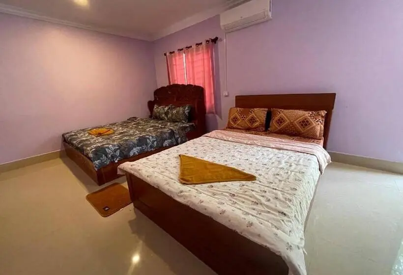 キングサイズベッドのデラックスルーム, Siem Reap Lodge Eecfc Homestay Vsv
