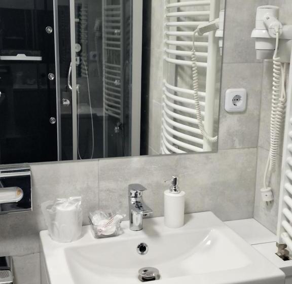 Номер Стандарт, Pension Pale Bach