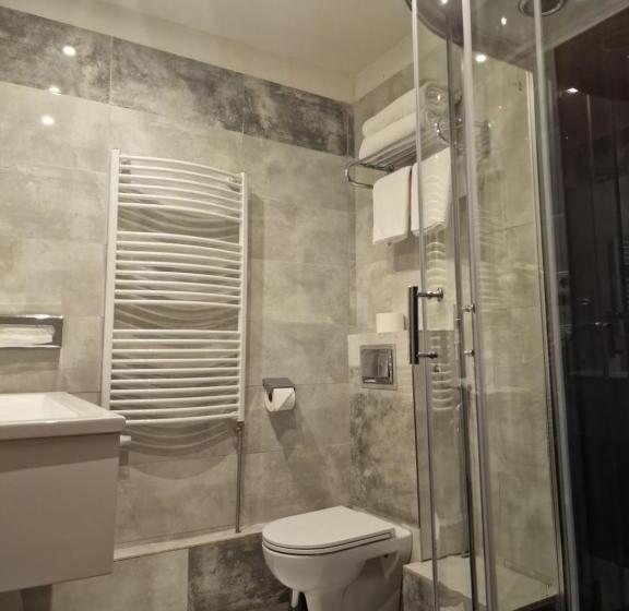 Номер Стандарт, Pension Pale Bach