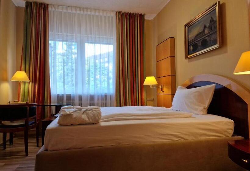 Номер Стандарт, Pension Pale Bach