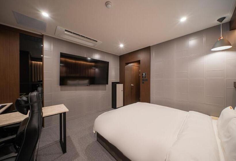 Стандартный Номер Кровать Кинг, Sangju Brown Dot Hotel Sangju Branch