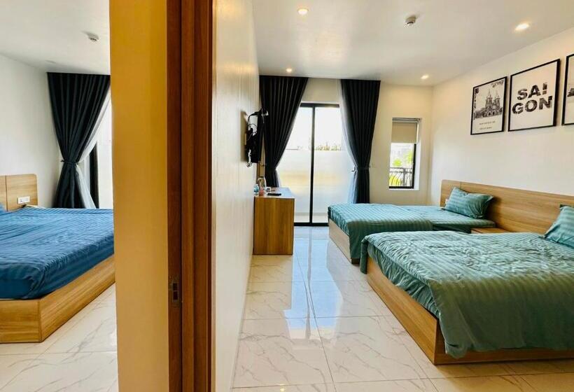 اتاق خانوادگی, Huy Hoàng