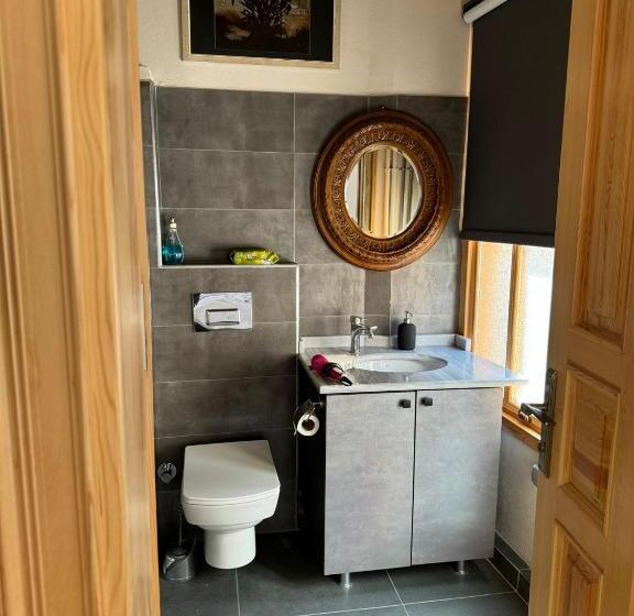 اتاق استاندارد سه نفره, Hanflats