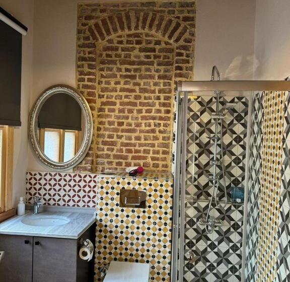 اتاق استاندارد, Hanflats