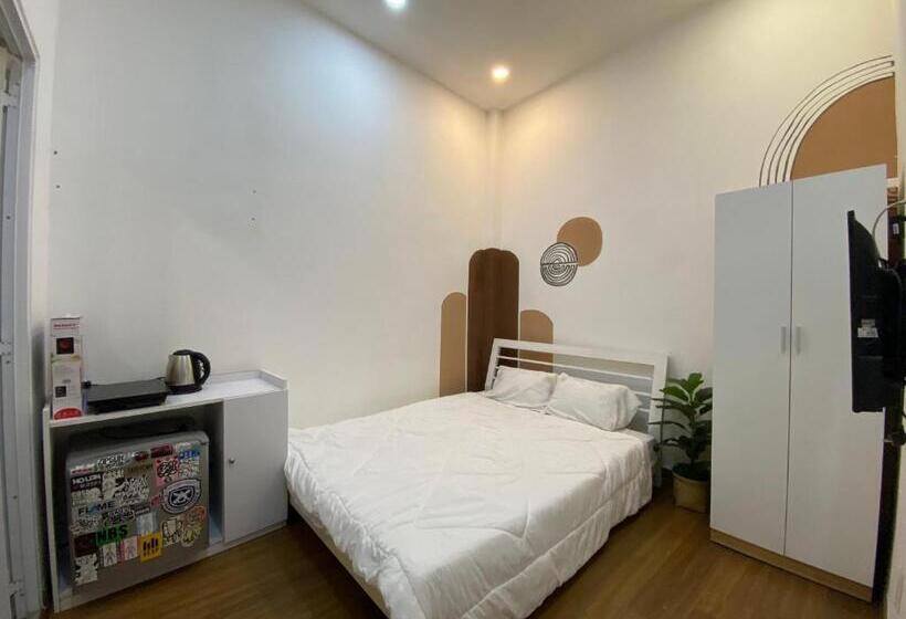 اتاق استاندارد, Homestay68