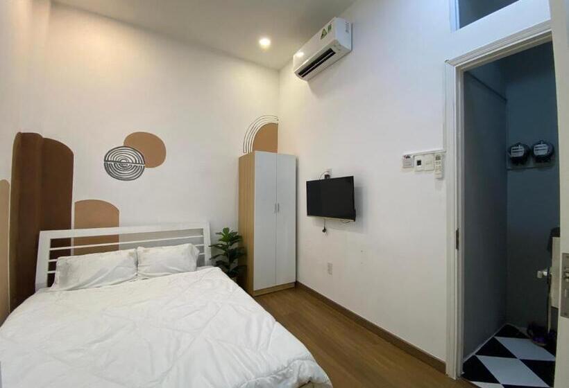 اتاق استاندارد, Homestay68