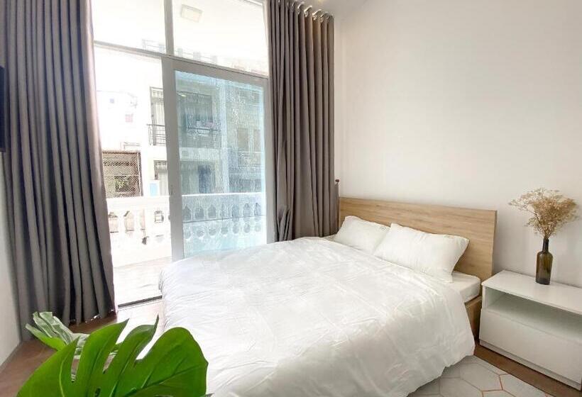 استودیو استاندارد با بالکن, Homestay68