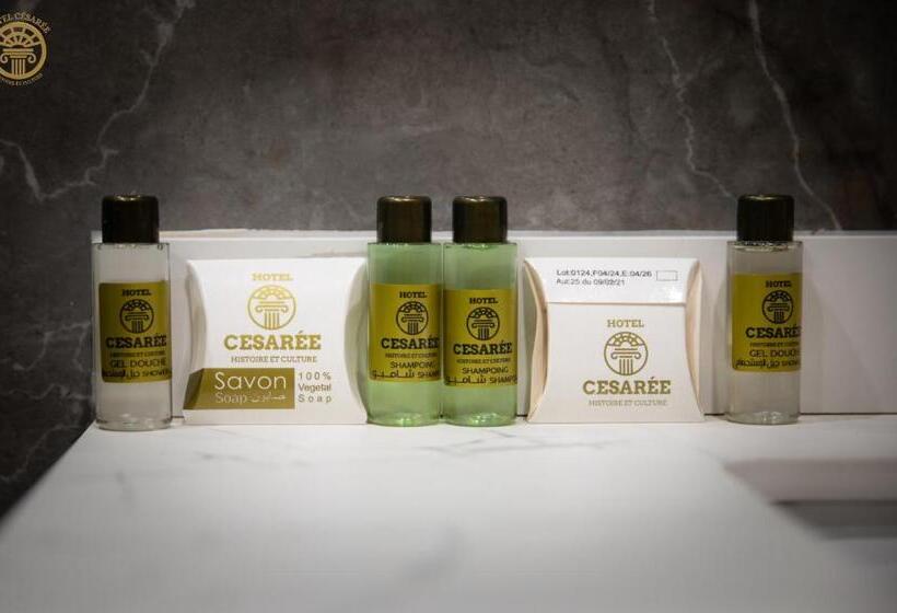 سوییت جونیور, Hôtel Césarée