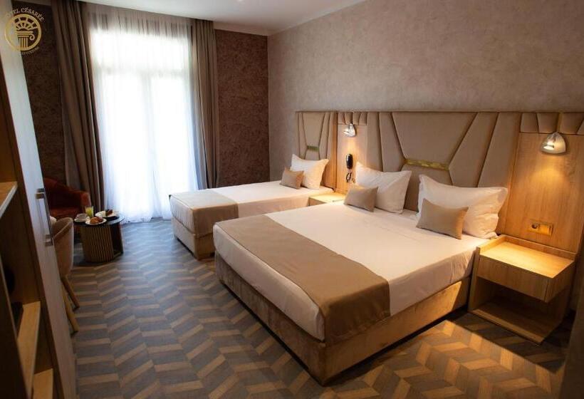 سوییت جونیور, Hôtel Césarée