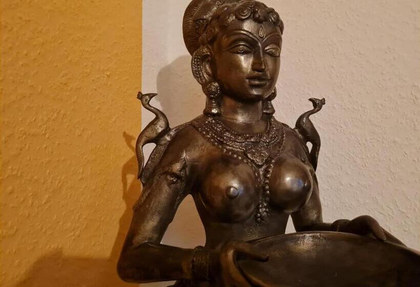 标准房带园景, Seminarhaus Arya Maitreya