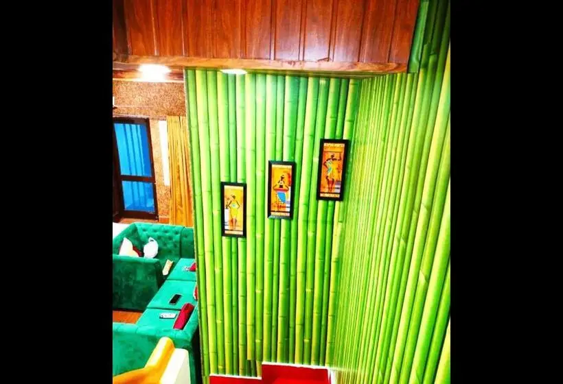 デラックスルーム, The Vyom Villa