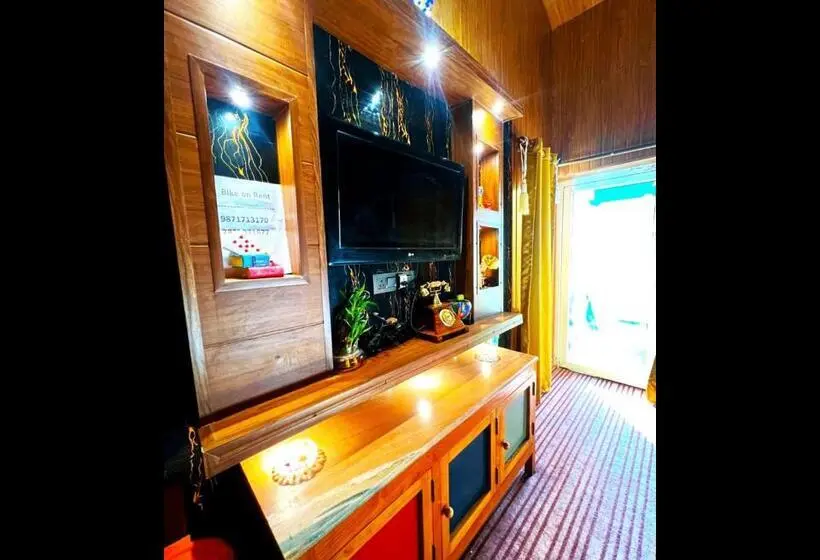 デラックスルーム, The Vyom Villa