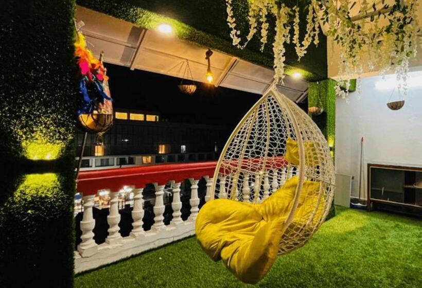 חדר סופריור, The Vyom Villa