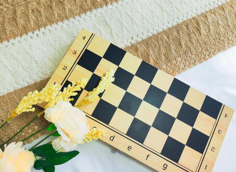 مجموعه ویستا شهر, Paradise Realm Condotel