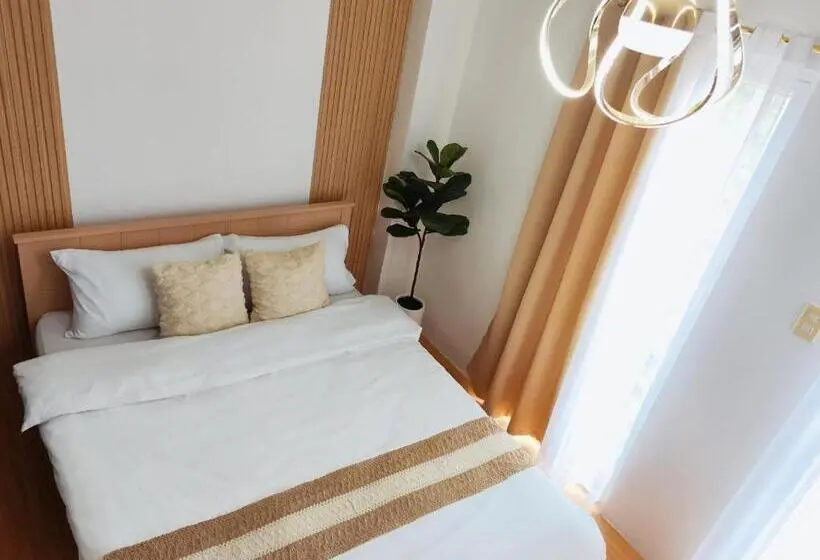 シティビュースイート, Paradise Realm Condotel