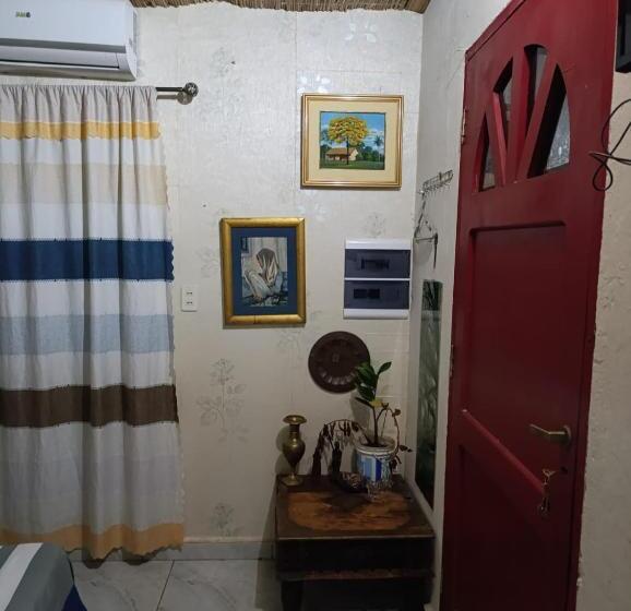 اتاق استاندارد با سرویس بهداشتی مشترک, La Petite Maison De Diana